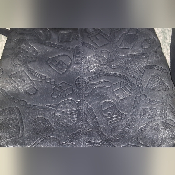 Adorable denim blue color embossed genuine leather shoulder bag - Picture 3 of 3